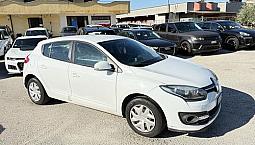 Renault Megane 1.5 Dci Adatta Neopatentati