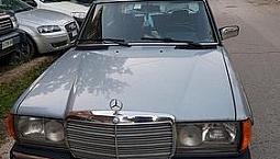 Mercedes Tre Volumi (W123) 200 Metano