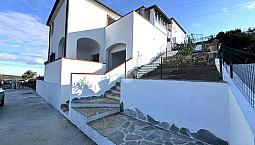 2 Locali A Budoni