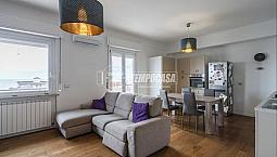 Il Mare A Due Passi: Splendido 4 Locali Ristruttur