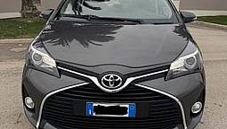 Toyota Yaris Versione Lounge Iper Full Come Nuova