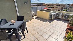 Appartamento Bilivelli Con Terrazza A Livello