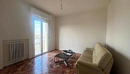 Trilocale Parzialmente Ristrutturato