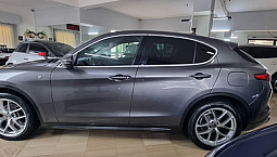 Alfa Romeo Stelvio 2.2 210cv Ti Veloce