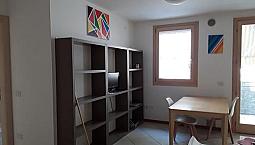 Appartamento Con Ampia Camera