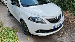 Lancia Ypsilon 1.0 Firefly 5 Porte S&S Hybrid Gold