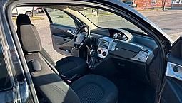 Lancia Ypsilon 2009 1.4Cc Gpl 