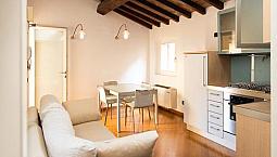 Appartamento Mansardato Con Soppalco E Balcone