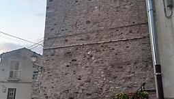 Torre Antica 1700 Da Ristrutturare Interamente