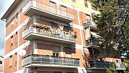 Appartamento Vista Lago Con Posto Auto E Cantina