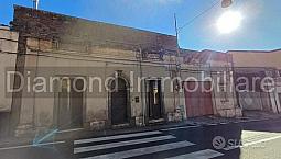 Casa Singola Con Cortile E Garage Piedimonte Etneo