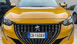 Peugeot 208 Full