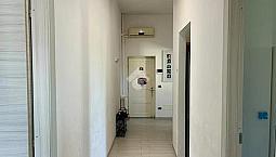 3 Locali A Roma