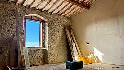 Terratetto A Carrara