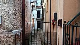 Monolocali In Vico Riviezzi (Via Pretoria)