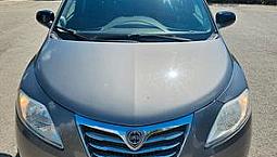 Lancia Ypsilon 1.2 69 Cv 5 Porte Platinum