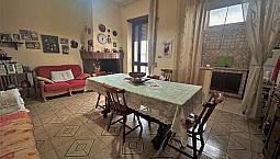 Casa Indipendente Con Giardino