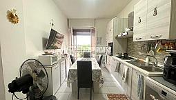Quadrilocale Con Balcone E Cantina