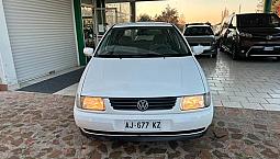 Volkswagen Polo 1.0 Metano