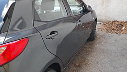 Mazda2
