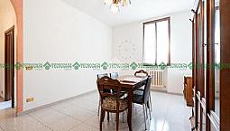4 Locali A Castelfranco Emilia