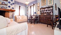 Eleganta Appartamento Con Giardino Di 700 Mq