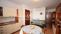 Appartamento Con Terrazza E Garage