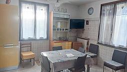 Appartamento Trilocale In Vendita A Ca De Caroli