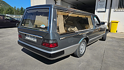 Carrofunebre Mercedes-Benz W123 300D