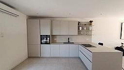 4 Camere Da Letto+Openspace Con Cucina+Fotovolta