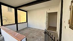 Appartamento Di 85 M² Con 5 Locali E Box Auto A Mi