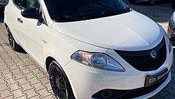 Lancia Ypsilon 1.2 69 Cv 5 Porte Gold