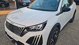 Peugeot 2008 Puretech 100 S&S Allure*Carplay*Navi*