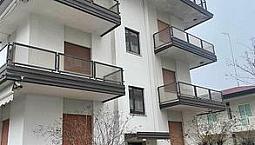 Pz Mazzini/Vicino Mare/App. 3 Camere/Garage+P.auto