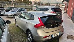 Volvo V40 D2 Momentum