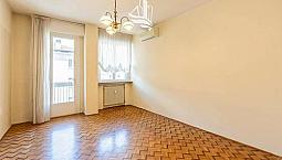 Quadrilocale Da Ristrutturare Con Balcone E Garage