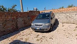 Altro Altro Modello