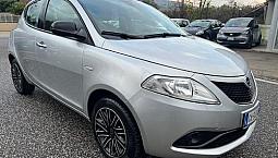 Lancia Ypsilon 1.2 69 Cv 5 Porte S&s Gold