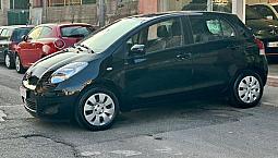 Toyota Yaris 1.0 5 Porte Sol