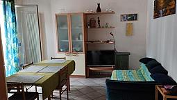 Appartamento Con 2 Camere Letto E Posto Auto-