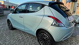 Lancia Ypsilon 1.0 Firefly 5 Porte S&s Hybrid Plat