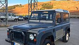 Land Rover Defender 90 Turbodiesel Hard-Top