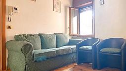 Appartamento Con Terrazzo- Zona Centrale