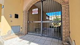Bilocale Semindipendete Con Veranda E Cortile