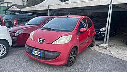 Peugeot 107 1.0 68Cv 5P. Desir