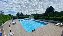 2 Locali A Padenghe Sul Garda