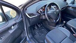 Peugeot 207 Neopatentato