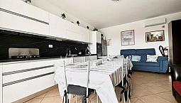 Trilocale Con Garage In Centro A Cavall