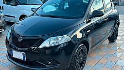 Lancia Ypsilon 1.2 69 Cv. Ecochic Black And Noir (