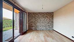 Trilocale Con Giardino , Piscina , Taverna E Box